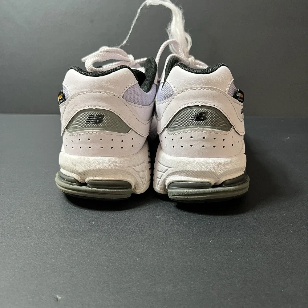 New Balance 2002R Kids White Purple Cordura Running Shoes GC2002PL Size 6